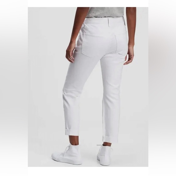The Gap universal slim boyfriend jeans - Picture 2 of 10